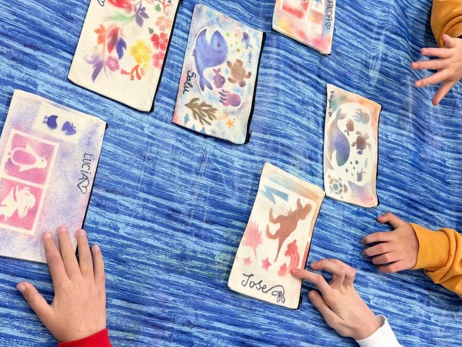 Creación de estuches en el aula específica